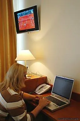 בריסל Hotel Belmont