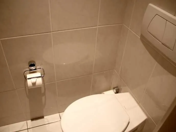 בריסל Hotel Belmont