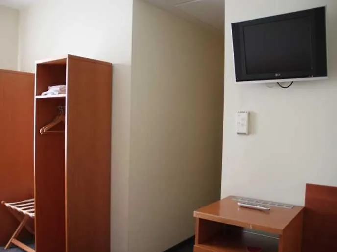 ***  בריסל Hotel Belmont בלגיה
